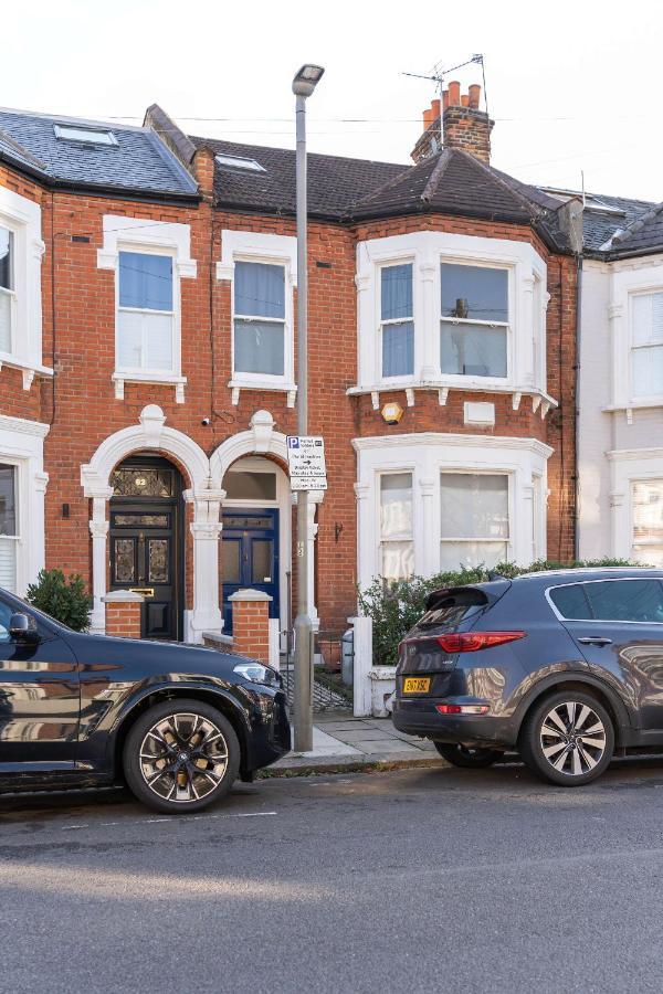 Two Bedroom Apartment In Tooting Londra Exterior foto